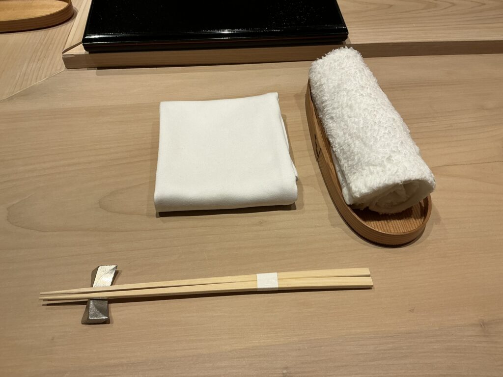 すし良月のカウンターセット