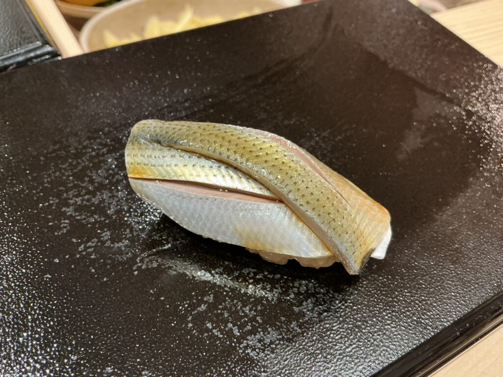 すし良月のコハダ