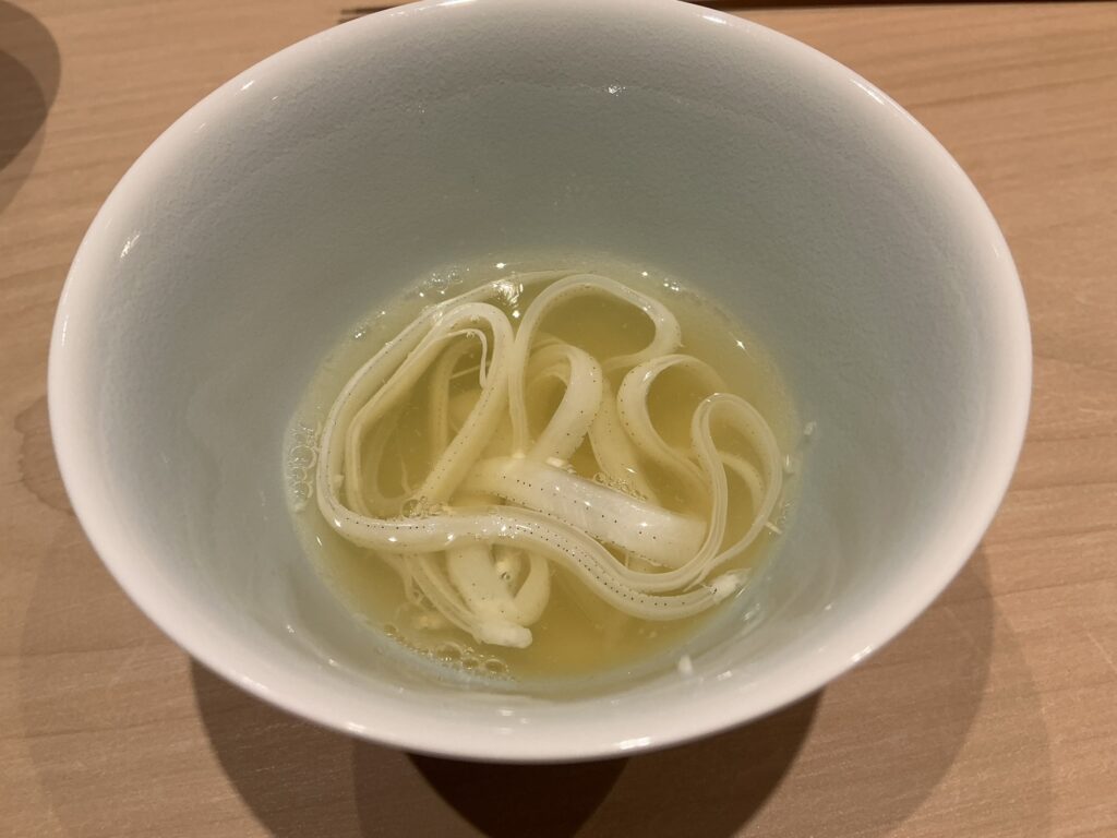 すし良月のノレソレ