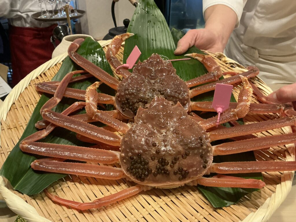 すし処漁美のカニ