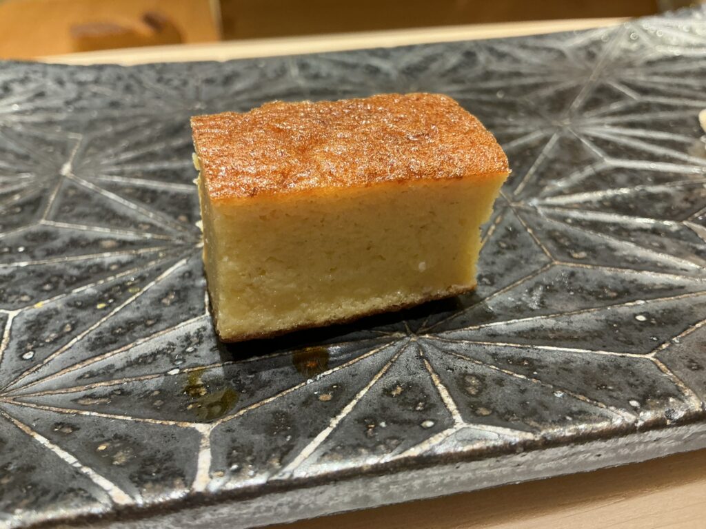 鮨服部の玉子