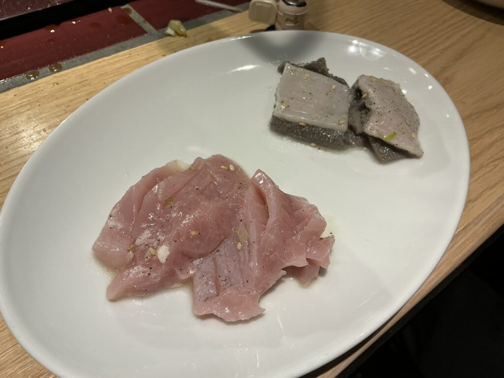 焼肉ここちのミノとセンマイ