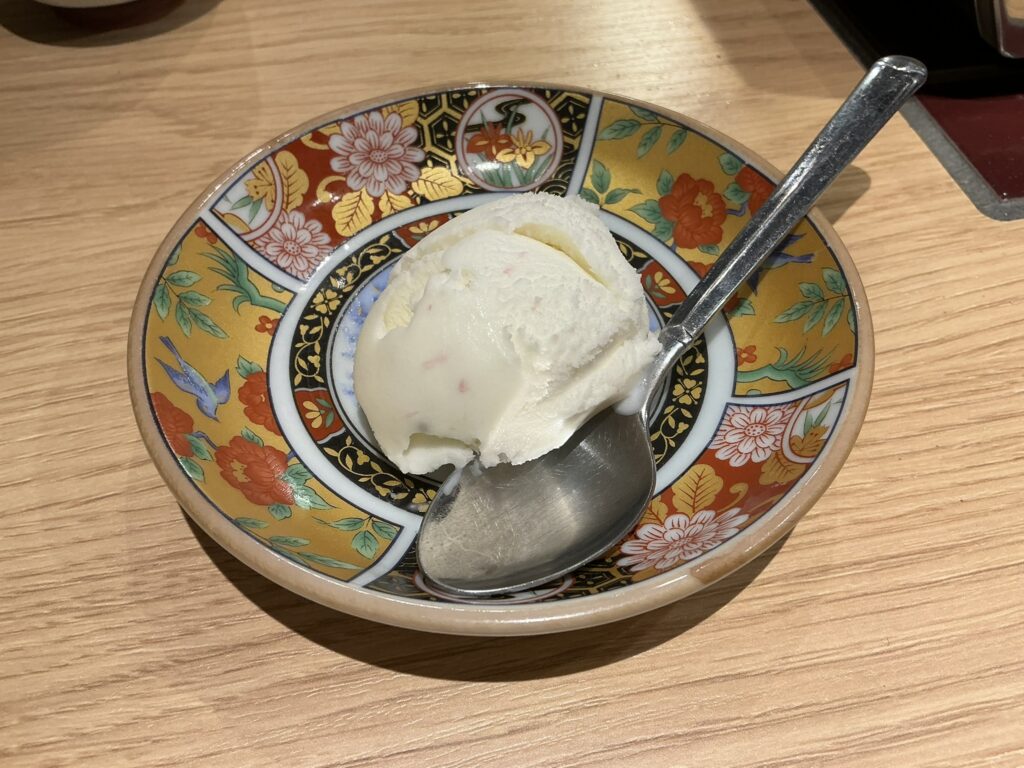 焼肉ここちのアイス