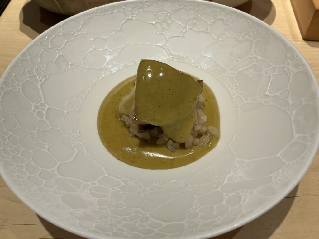 鮨結う紬のアワビ