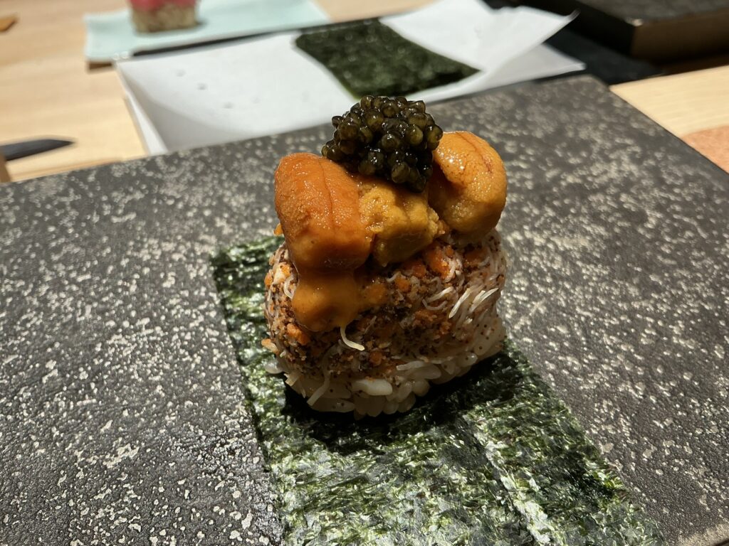 鮨結う紬の港区巻き