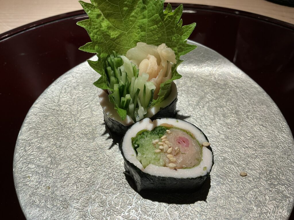 鳥焼き 小花の海苔巻き