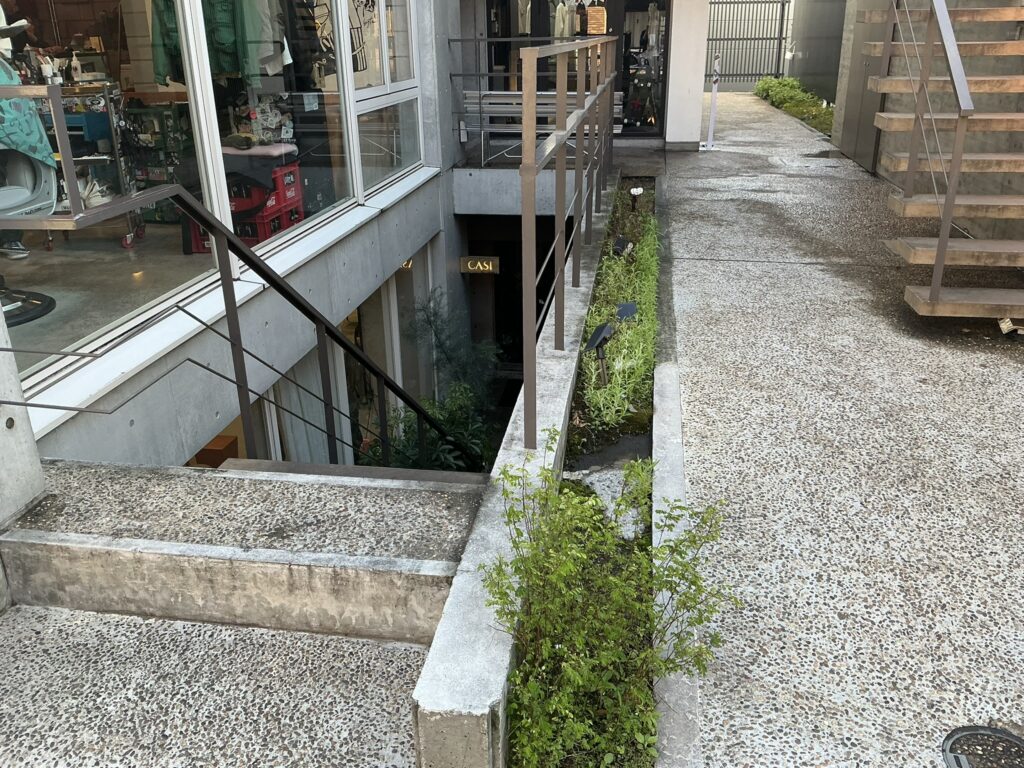 鳥かぜの外観