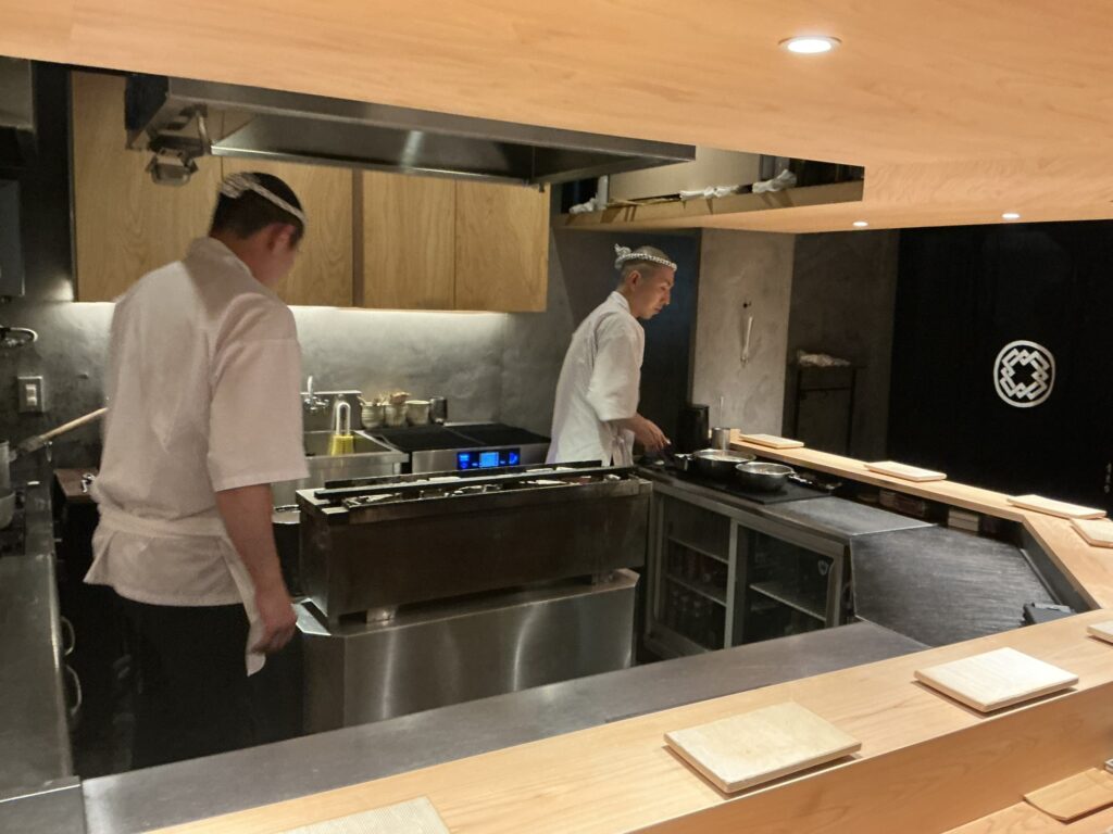 鳥そらの店内