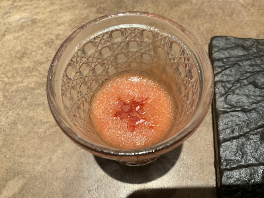 鳥おかのフルーツトマトの冷製スープ