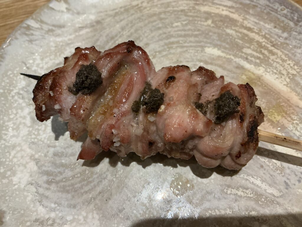 やきとりshiraのセセリ