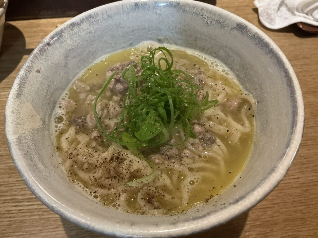やきとりshiraの鳥そば