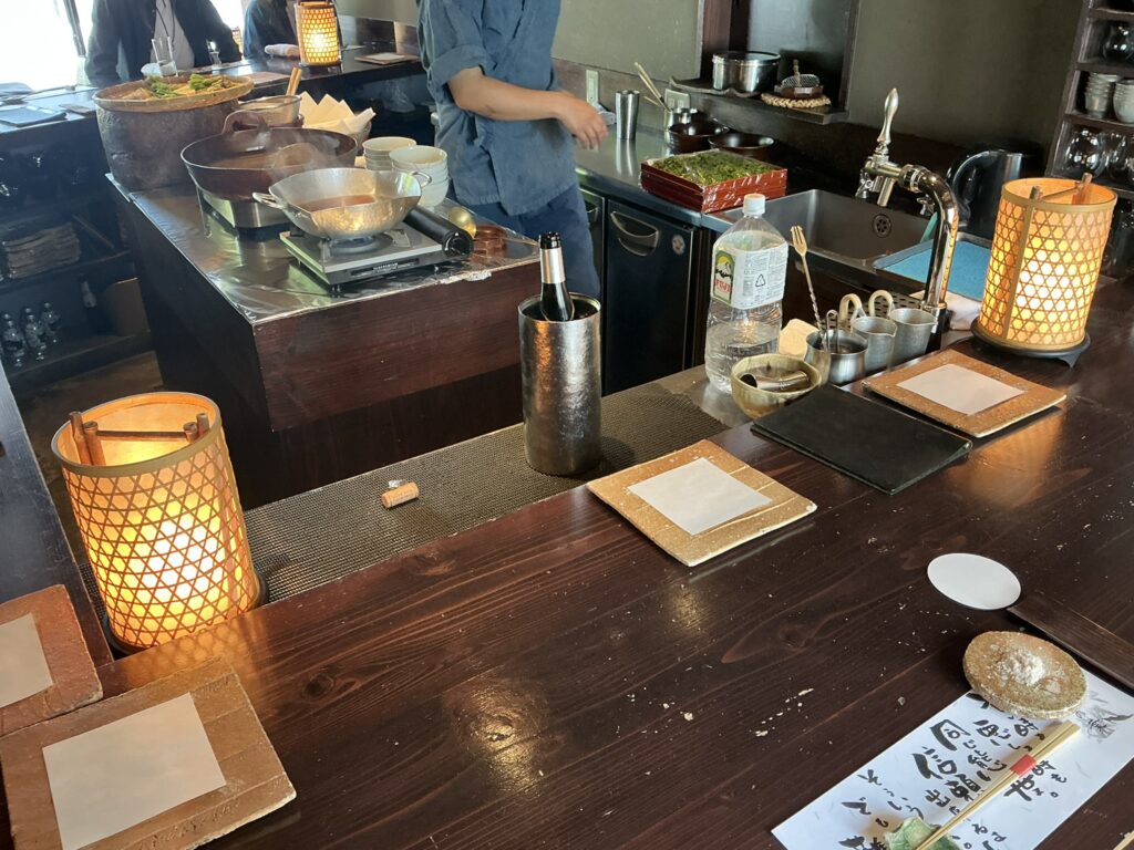 たでの葉の店内