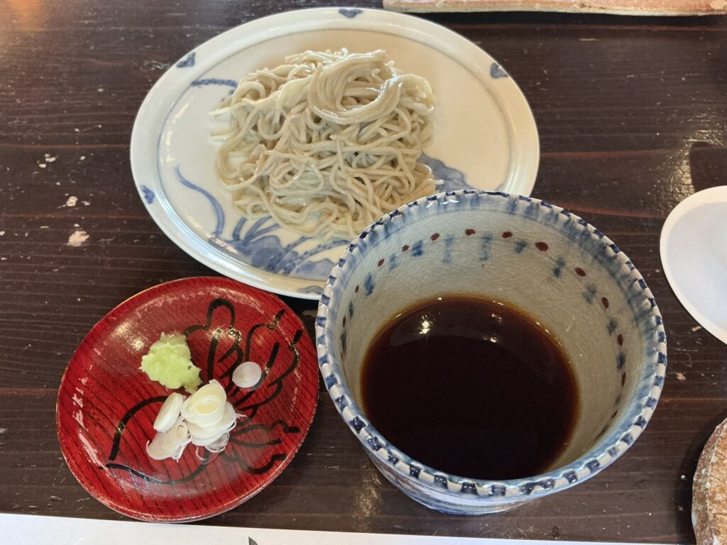 たでの葉の手打ち蕎麦