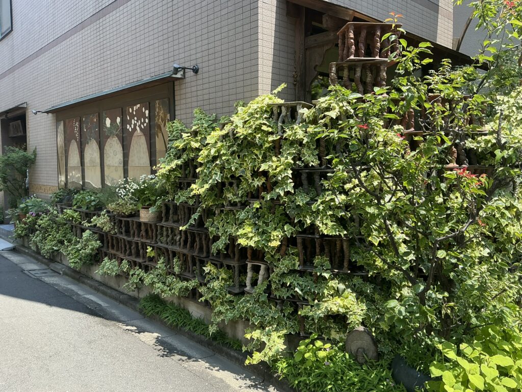 みかわ 是山居の外観