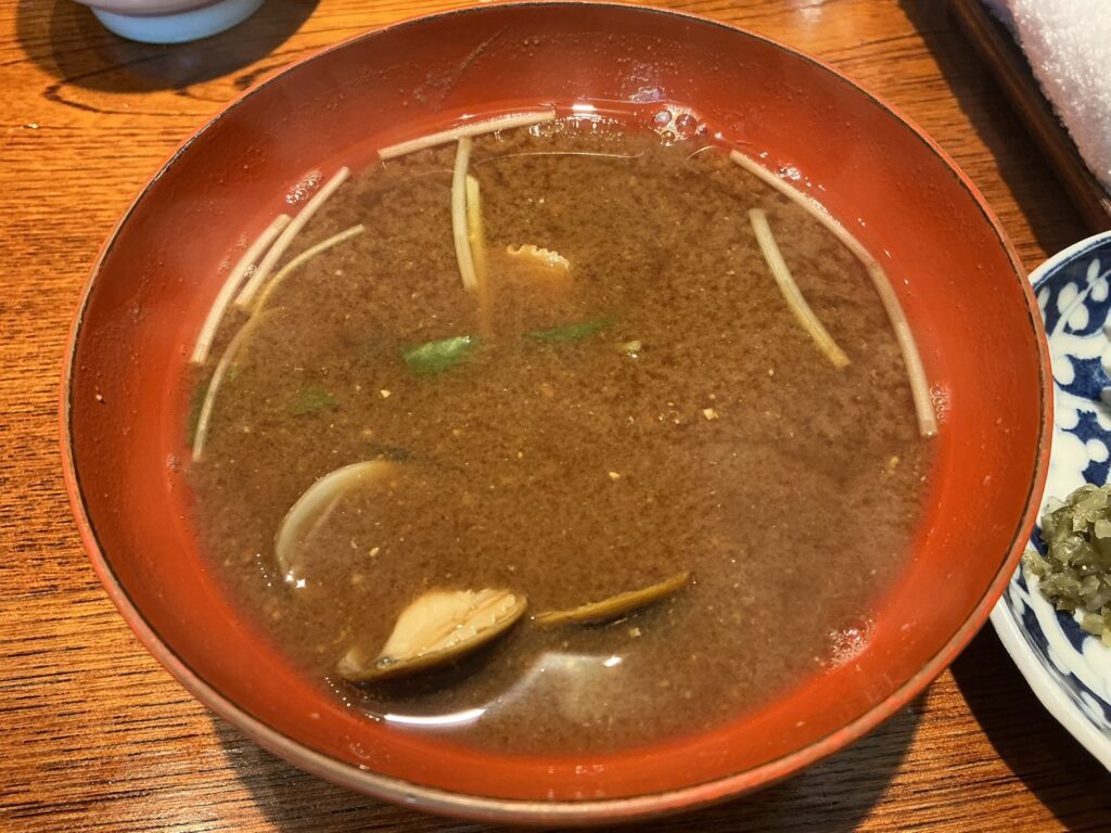 みかわ 是山居の赤出汁