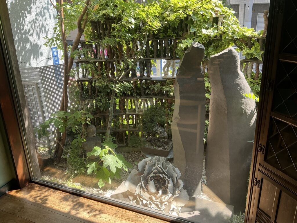 みかわ 是山居のお庭