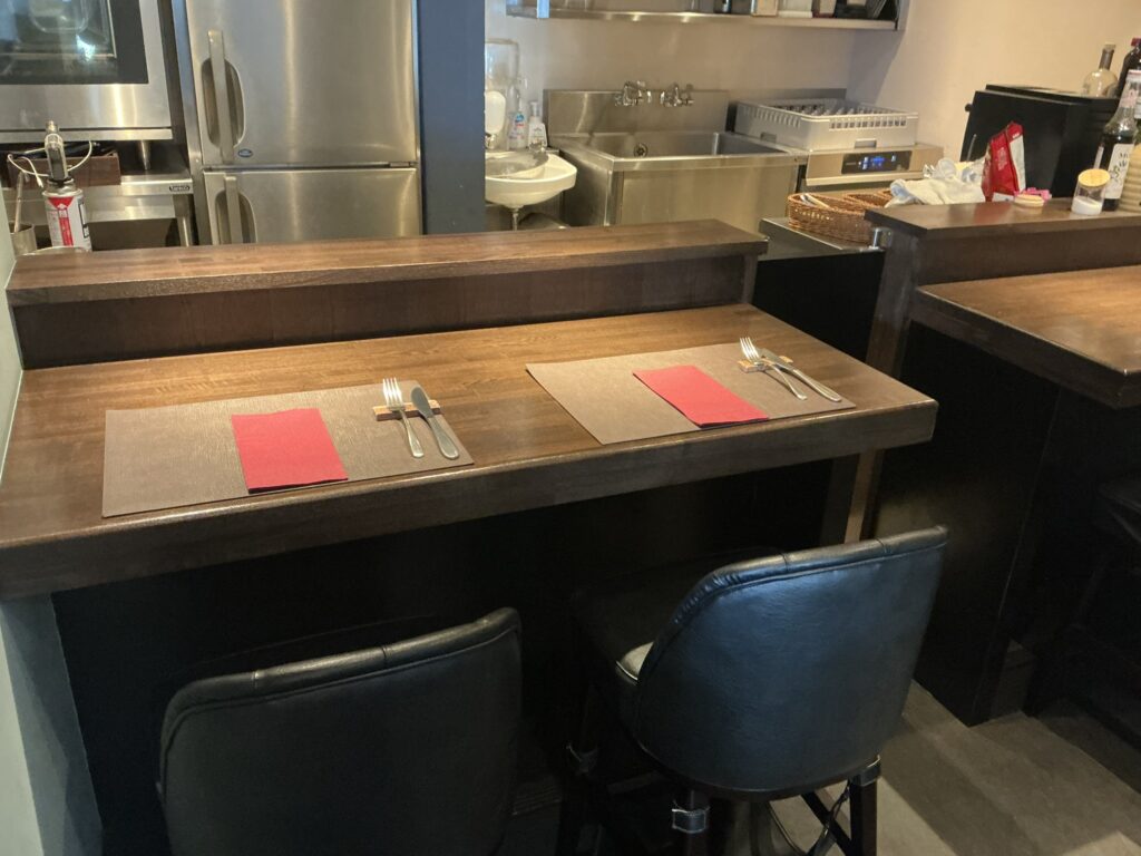 ルナ・エ・ガットの店内
