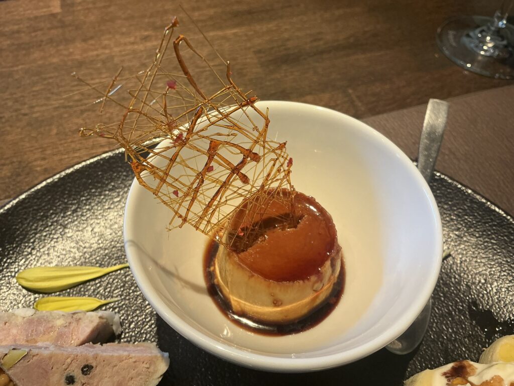 ルナ・エ・ガットのフォアグラのプリン仕立て