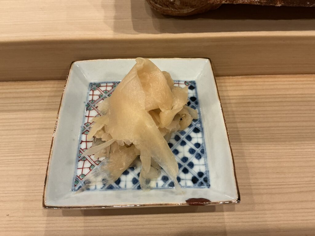 鮨桂太のガリ