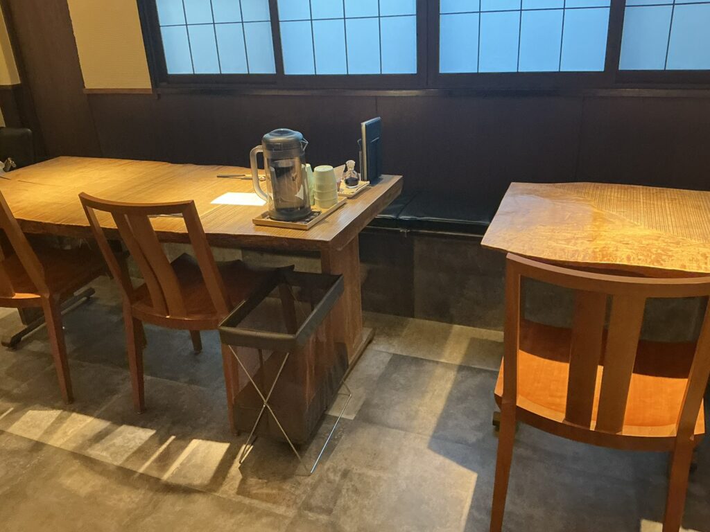 じゆうさんの店内