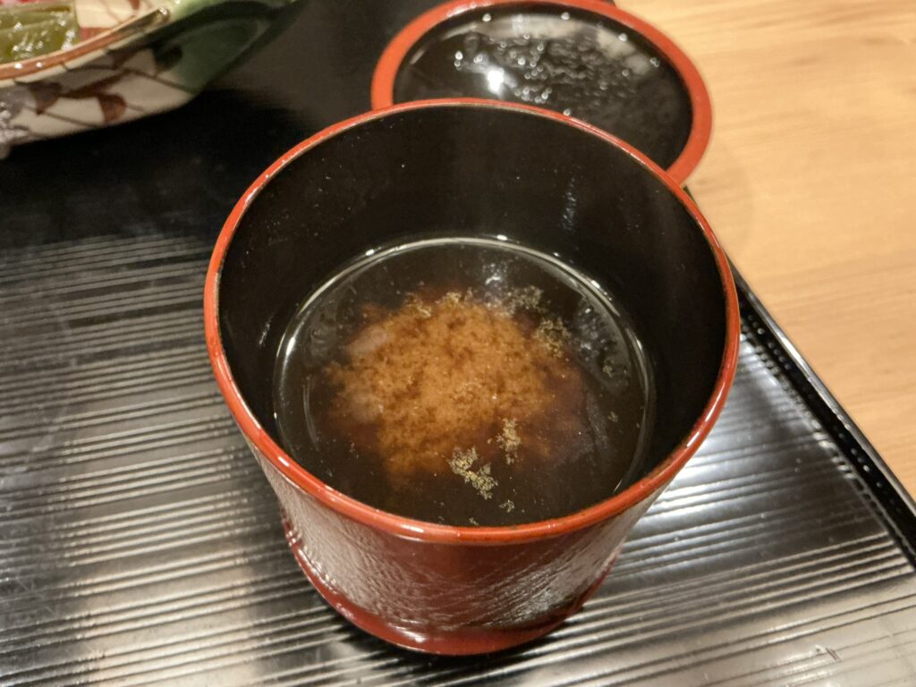 赤坂 詠月の赤出汁