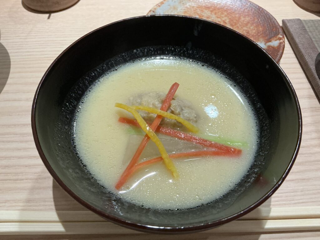 酒亭湯澤のお吸い物