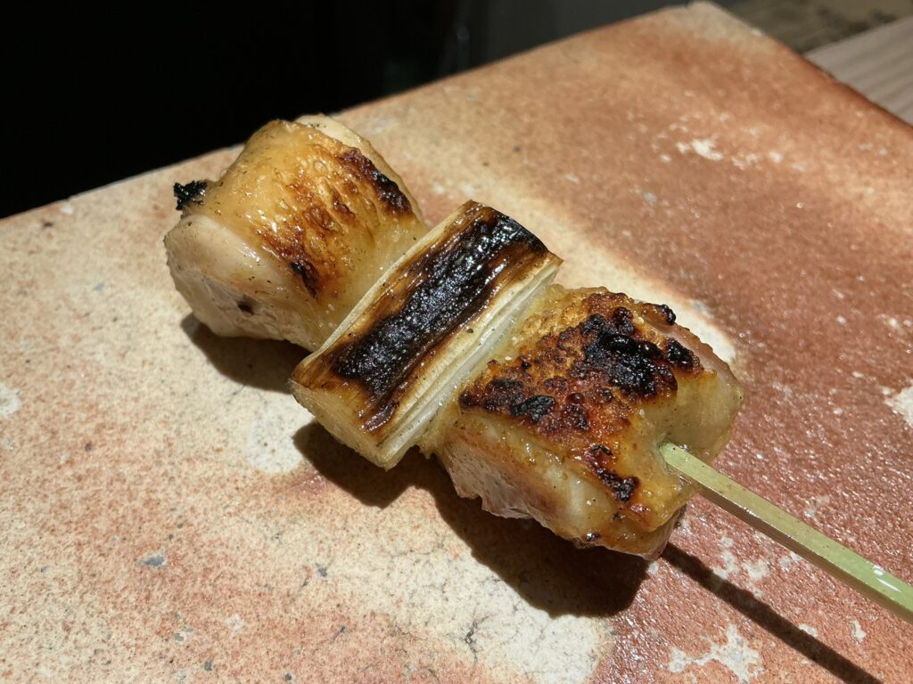 酒亭湯澤のネギマ