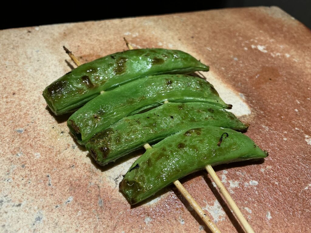 酒亭湯澤のスナップエンドウ