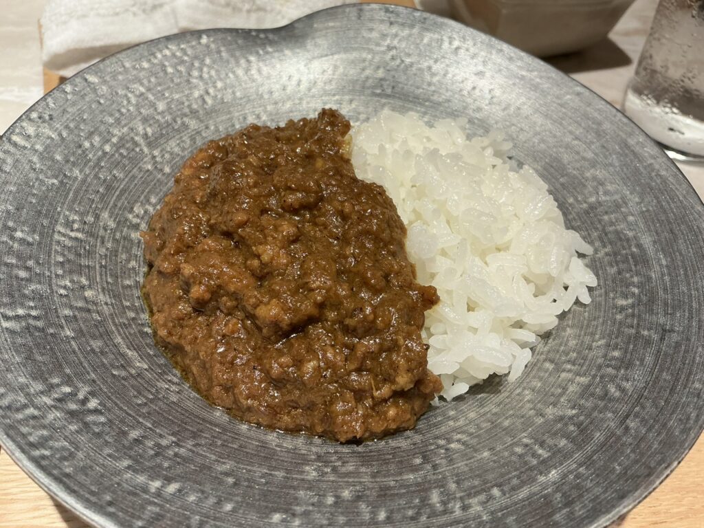 焼鳥にしきのキーマカレー