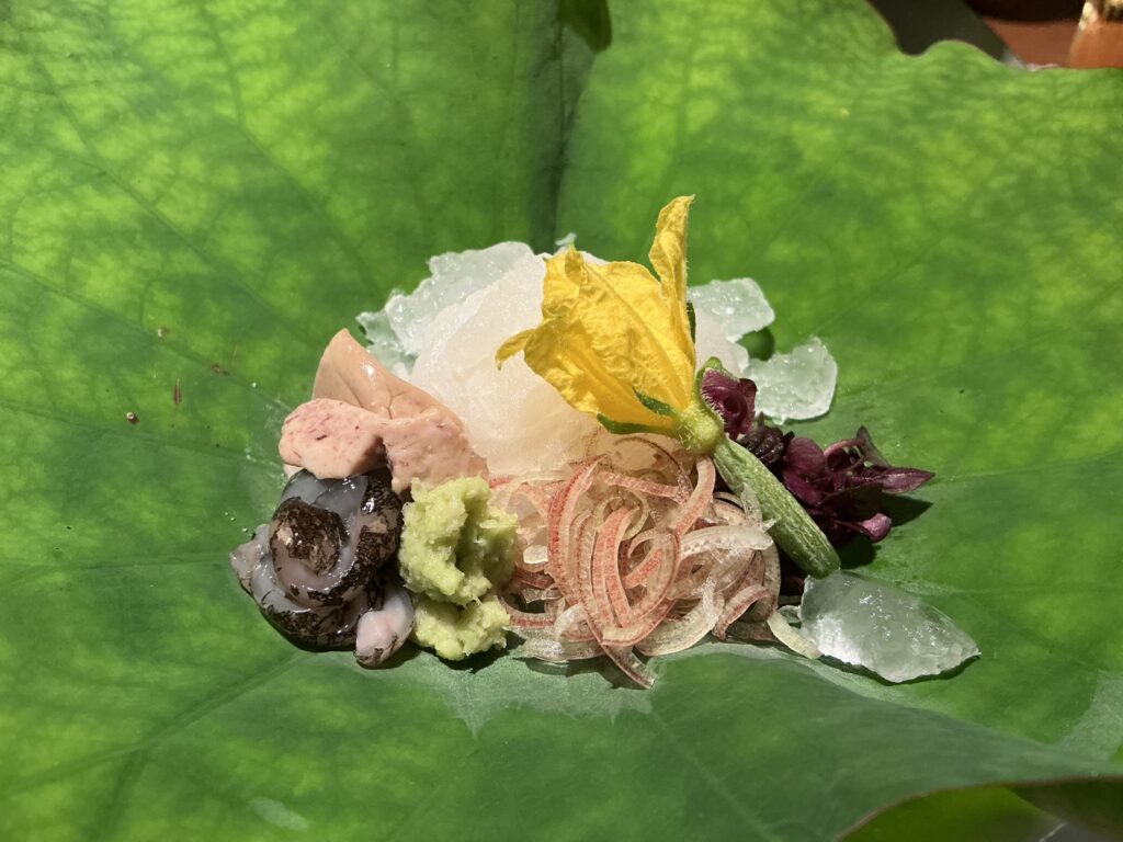 ろくさん亭の虎魚湯洗い あしらい色々 梅醤油