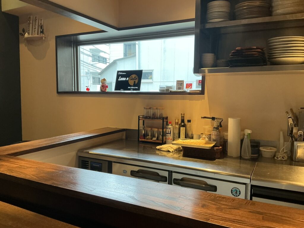 ルナ・エ・ガットの店内