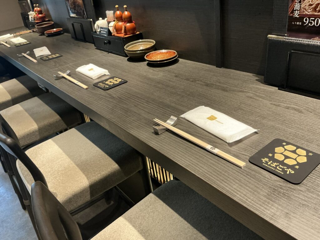 麻布十番そばごやの店内