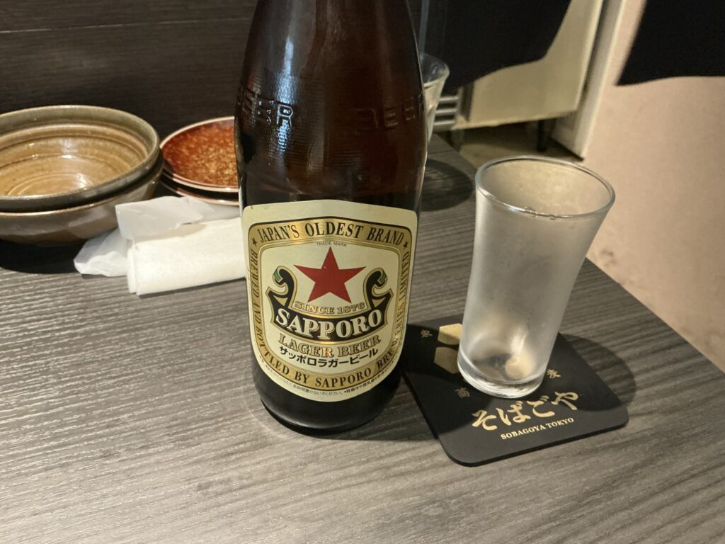 麻布十番そばごやのビール