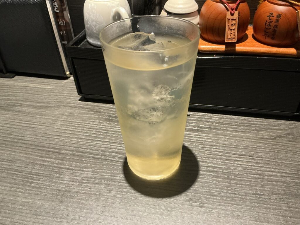 麻布十番そばごやの蕎麦茶ハイ
