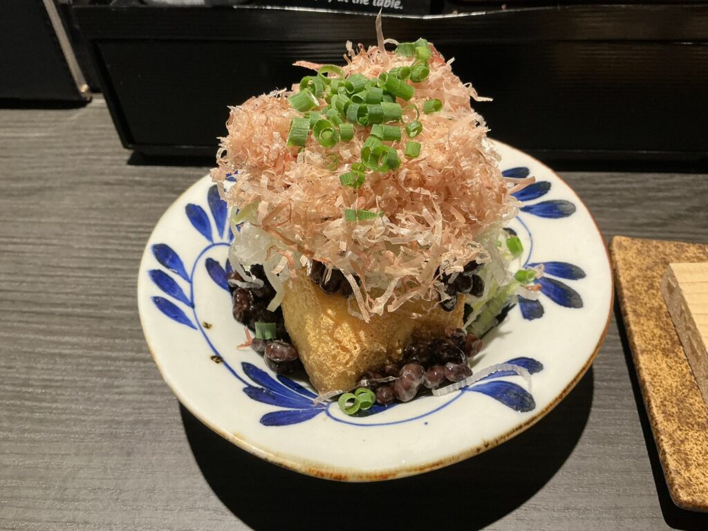 麻布十番そばごやの自家製厚揚げ納豆