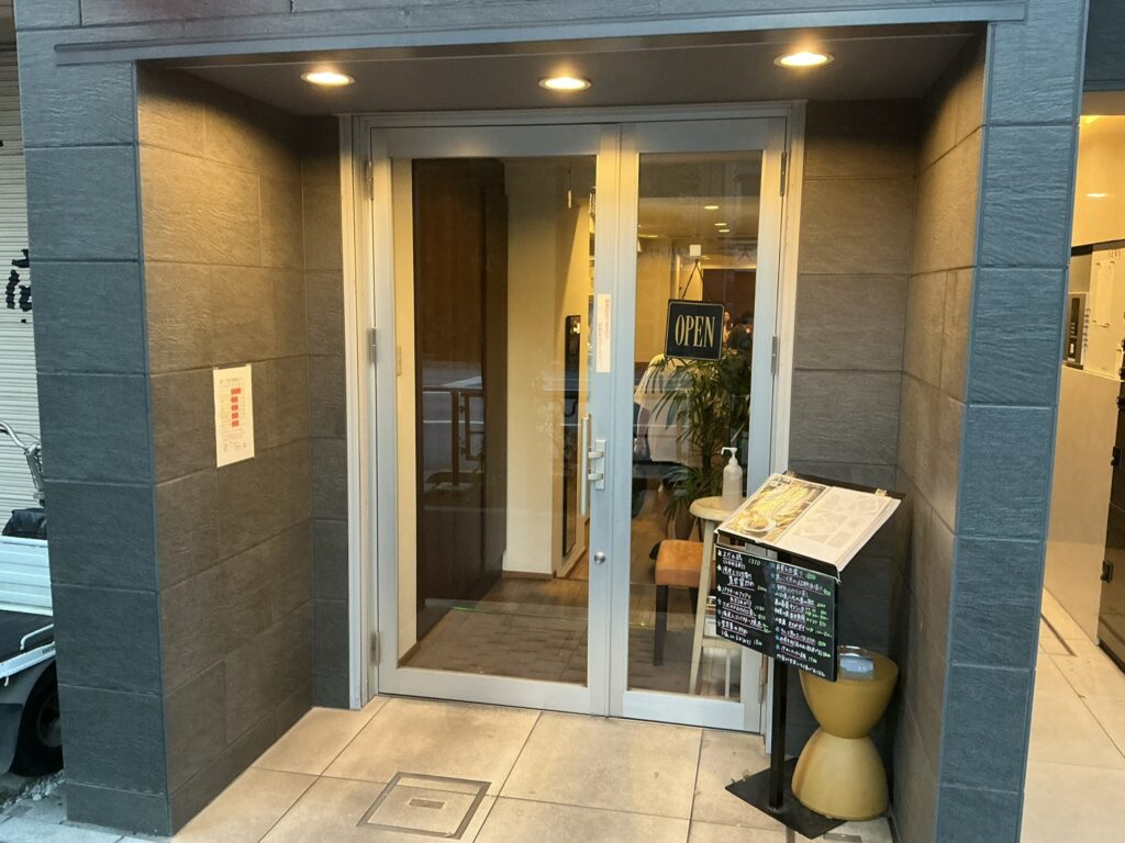 豊栄の玄関
