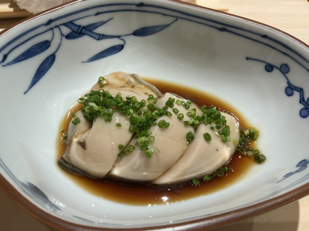すし処優勝の岩牡蠣