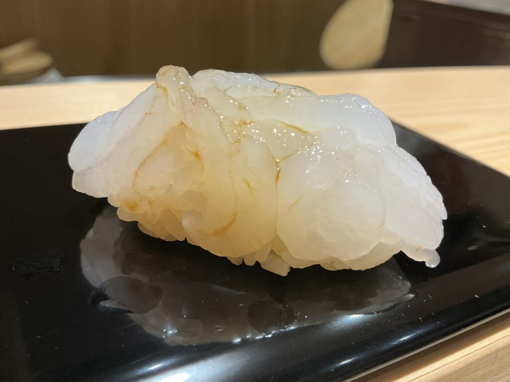 すし処優勝の白エビ