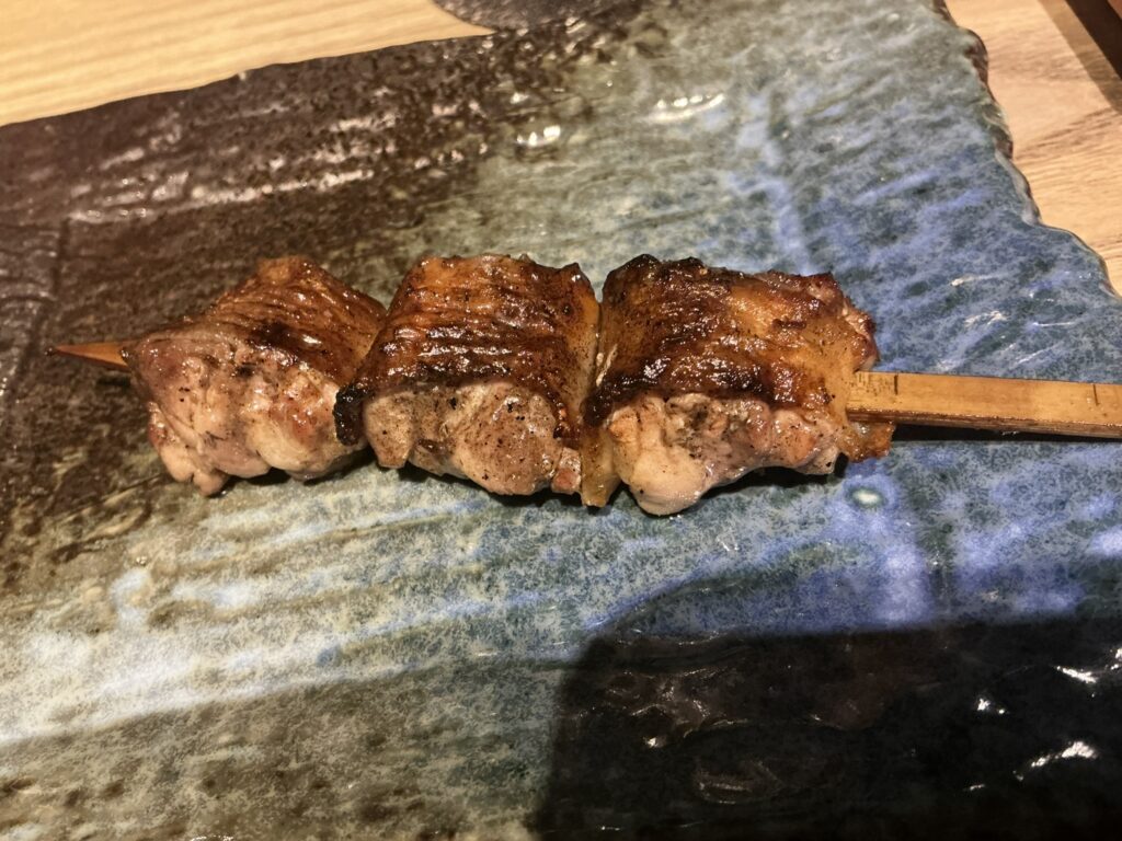 とり卓忠のほろほろ鶏、栃木シャモ、黄金シャモのもも肉