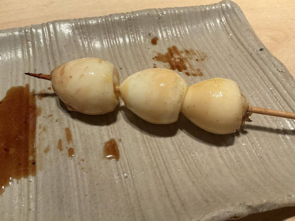 鳥しきのウズラ