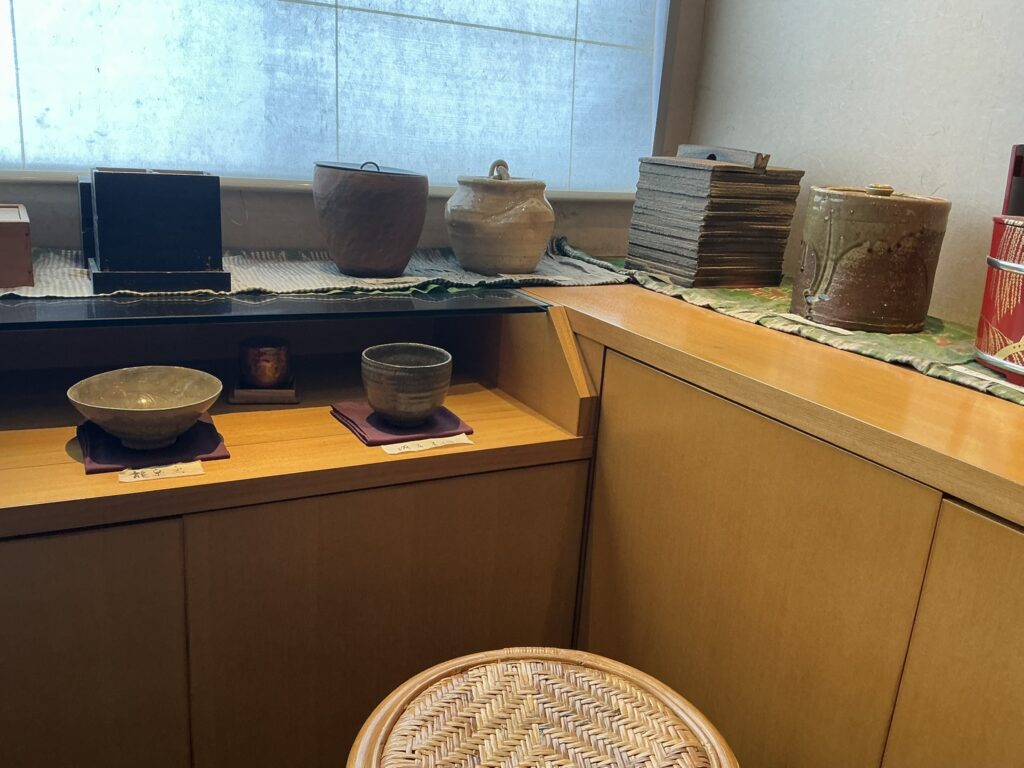みかわ是山居の待合室