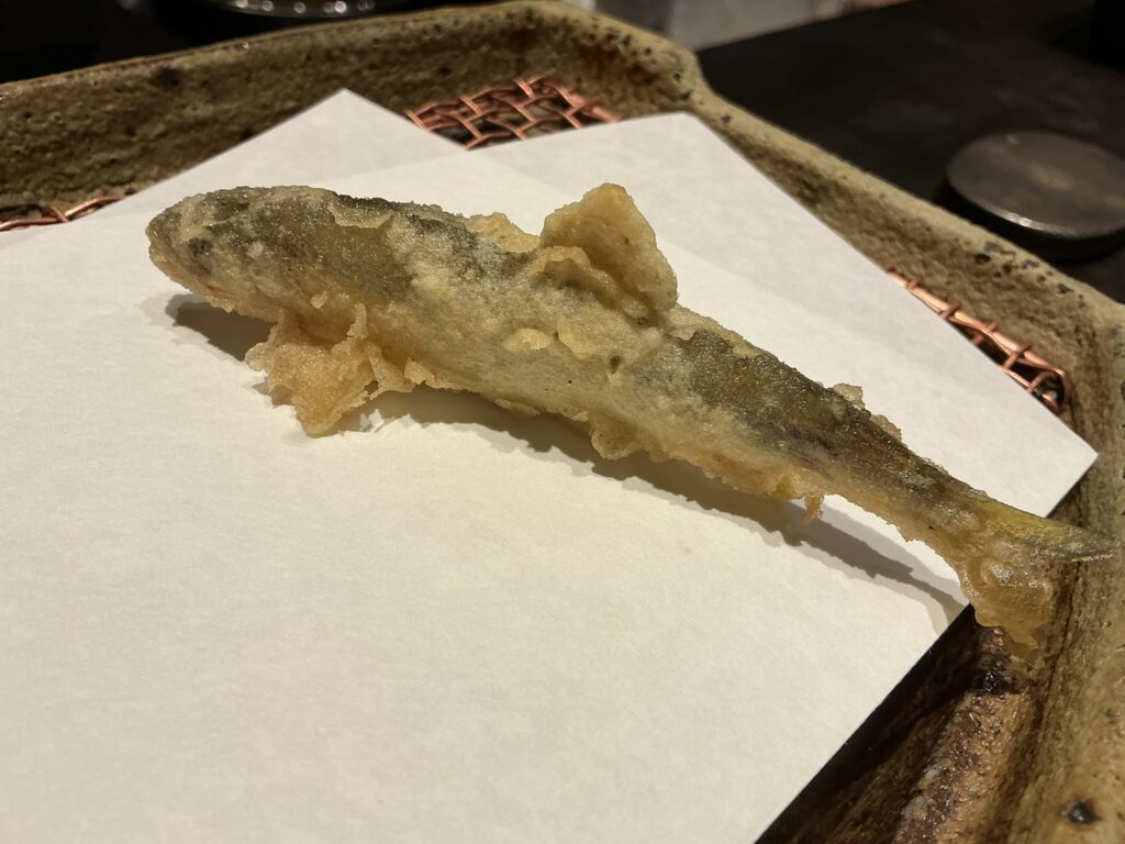 みかわ是山居のチアユ