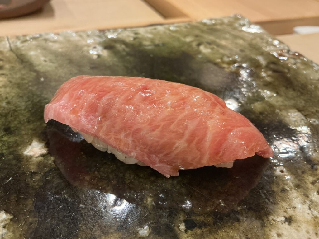 鮨桂太の大トロ