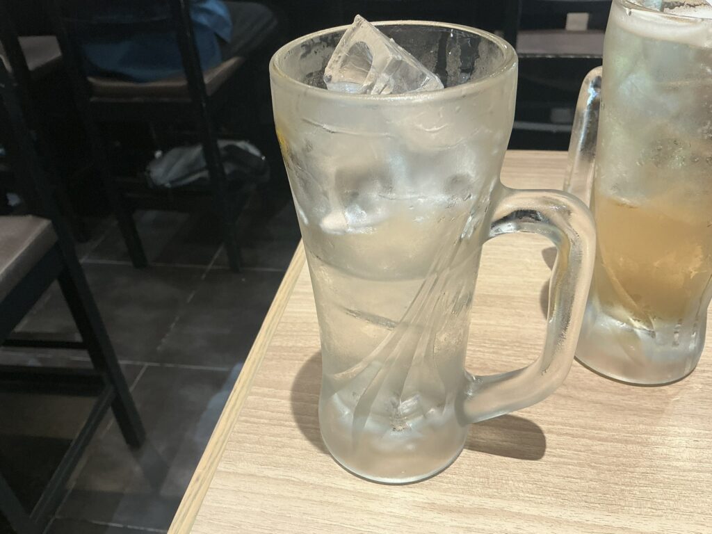 俺の割烹そばGINZA5のホッピー中