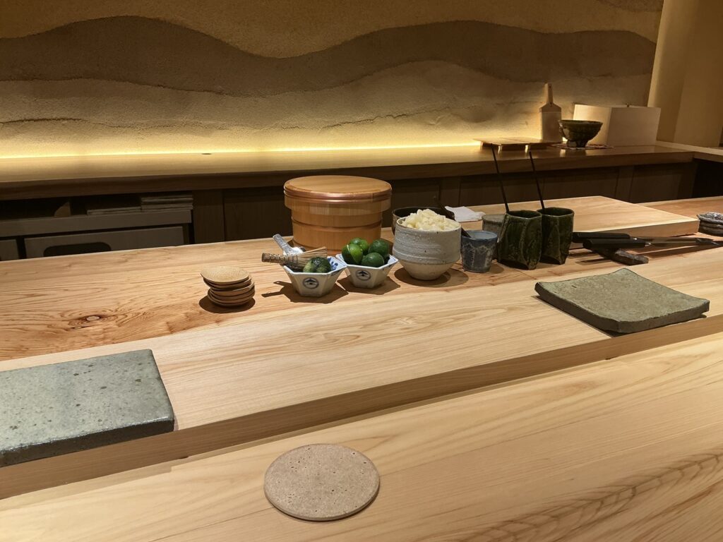 鮨喜へいの店内