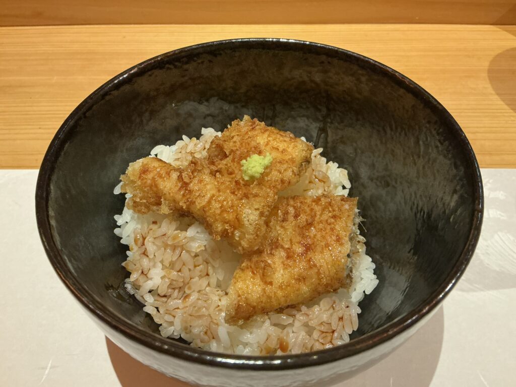 OKARIYAのアナゴ丼