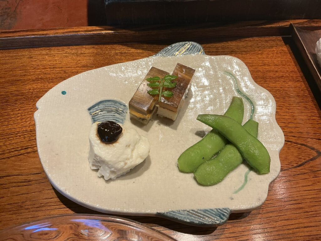 みかわ是山居のお通し