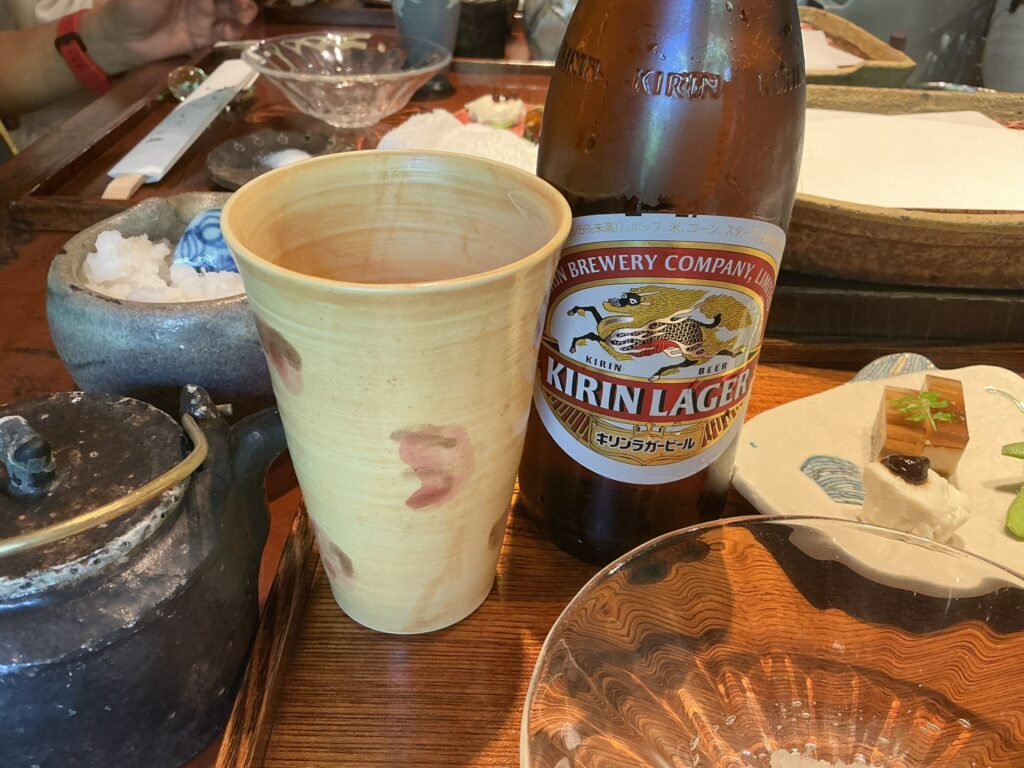 みかわ是山居のビール