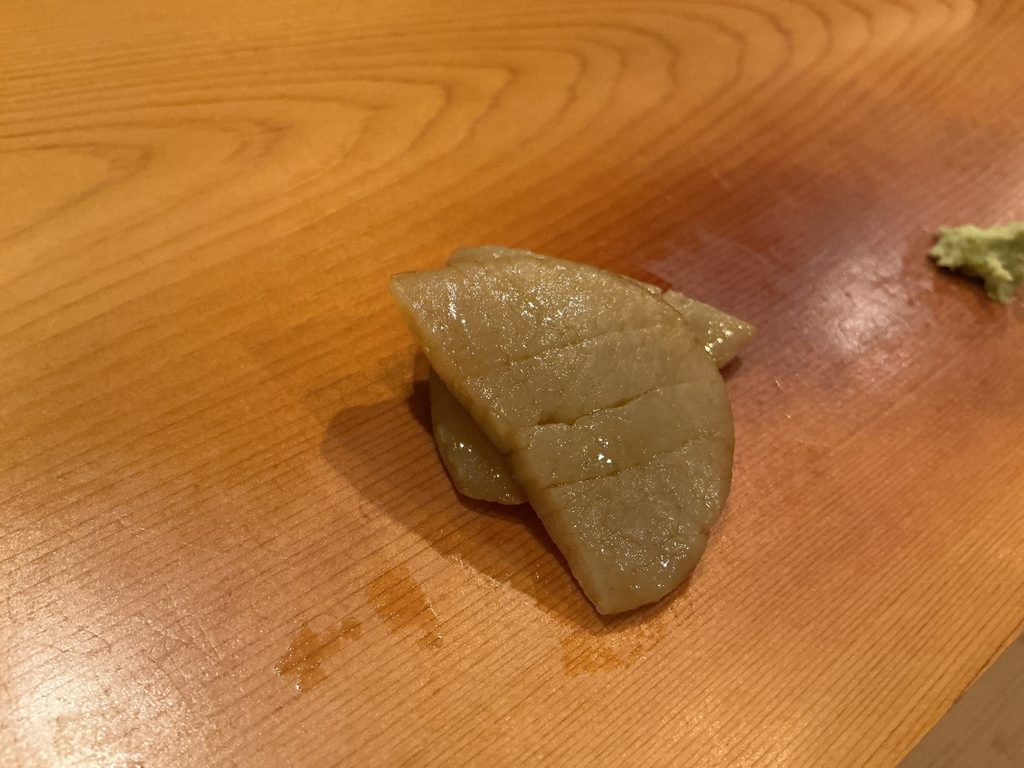 鮨はま田のタイラガイ