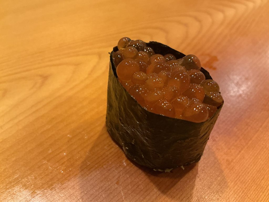鮨はま田のイクラ